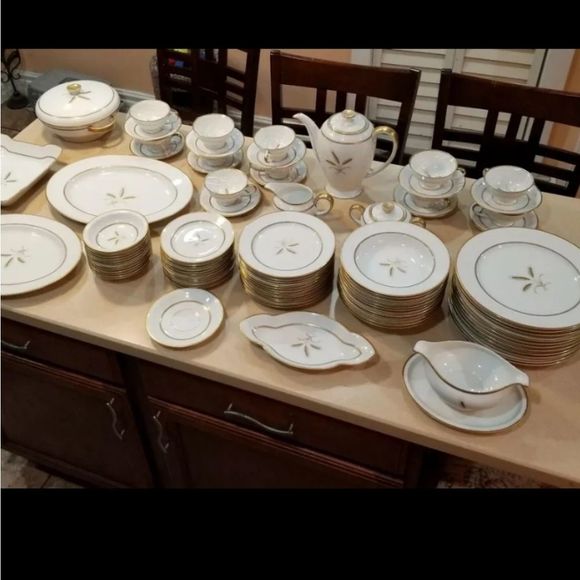 Rosenthal Winifred Golden Wheat Relish Dish - Picture 3 of 11